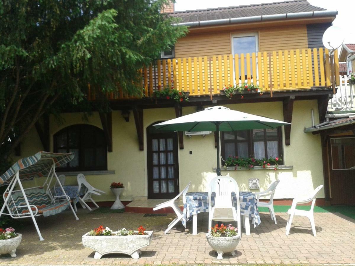 Sarkadi Apartman Hajduszoboszlo Luaran gambar