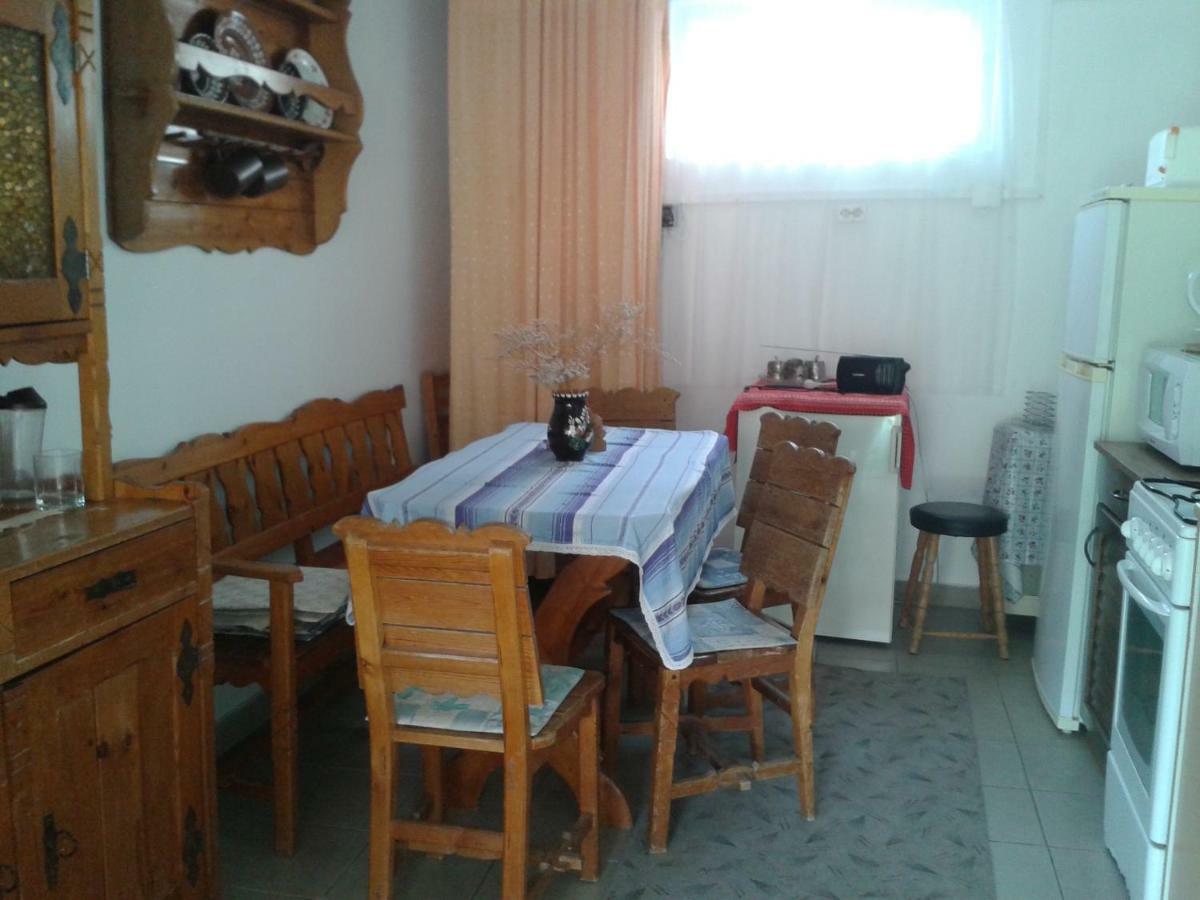 Sarkadi Apartman Hajduszoboszlo Luaran gambar